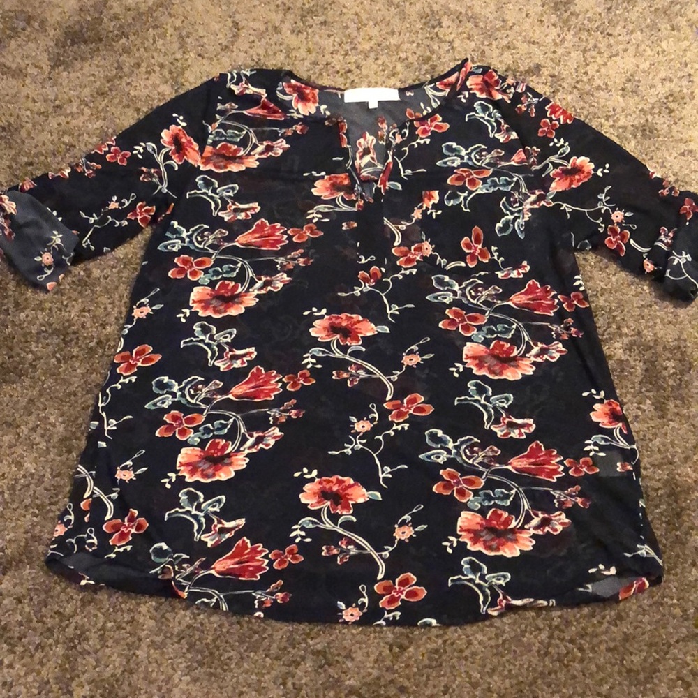 Eden & Olivia blouse 🌺🌼